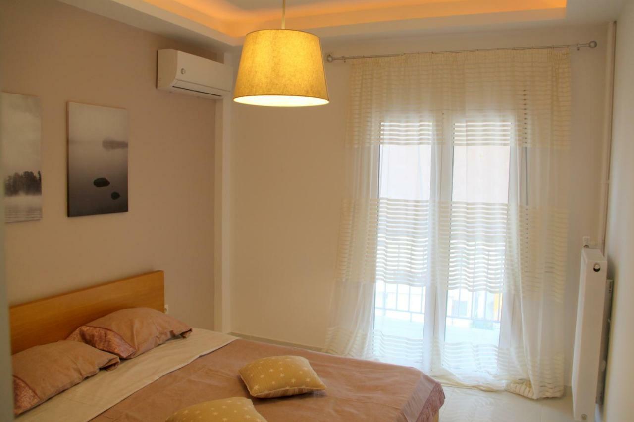 Thiseos 319. Beautiful Apartments Near The Cultural Center Of The Capital. Atena Exterior foto